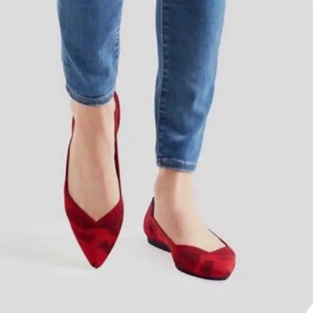 Rothy's Red Pointed Toe Flats with Subtle Camouflage - Picture 9 of 11